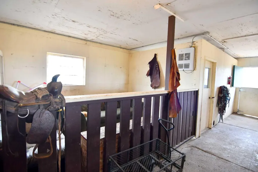 14123 Township Road 404 Rural Flagstaff County AB T0B 1N0