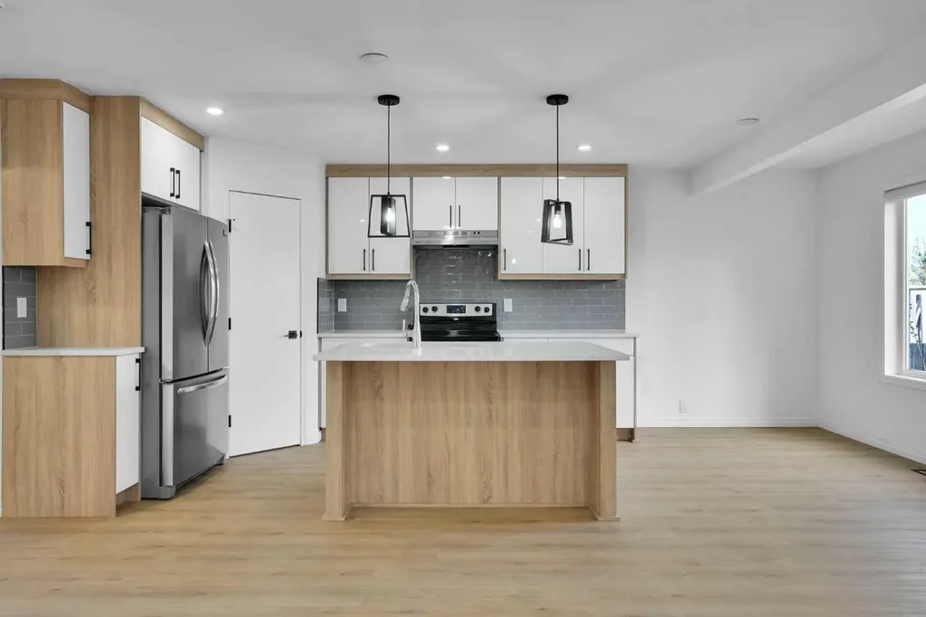 146 Coverton Heights NE Calgary AB T3K 5B2