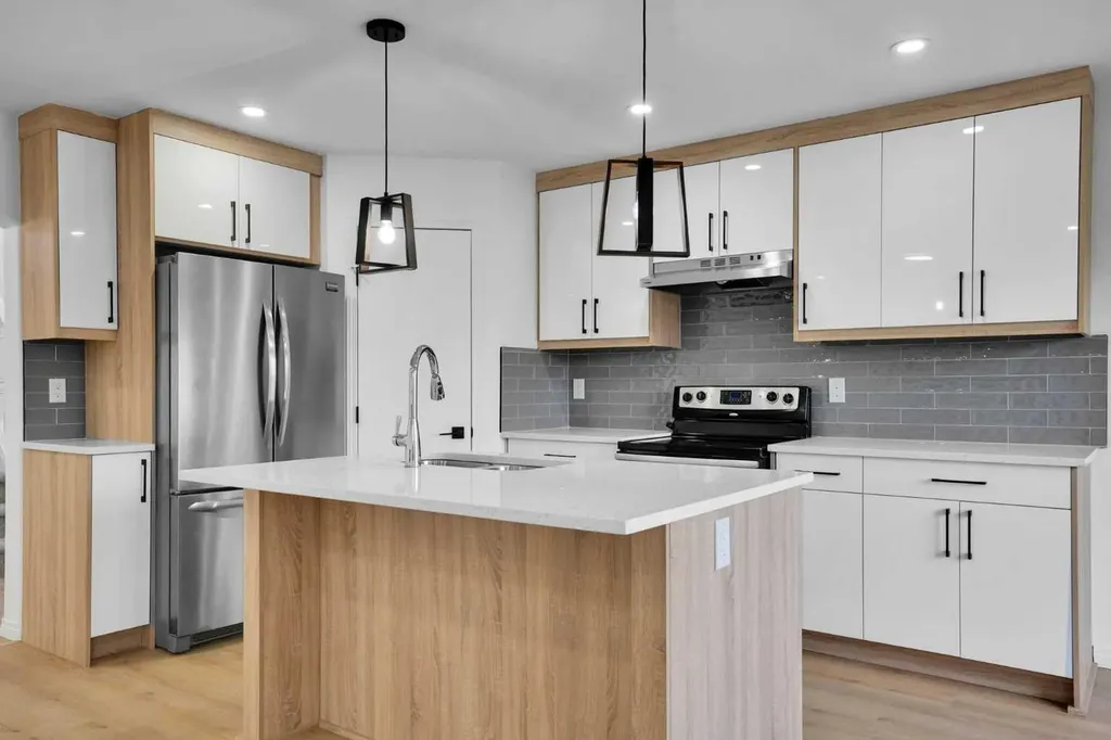 146 Coverton Heights NE Calgary AB T3K 5B2