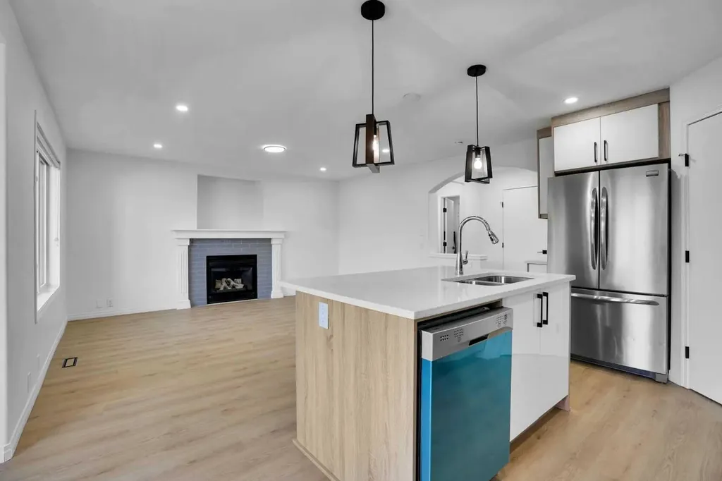 146 Coverton Heights NE Calgary AB T3K 5B2