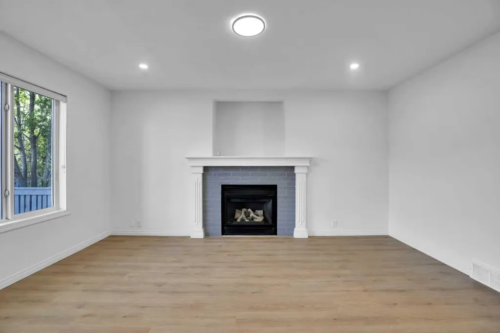 146 Coverton Heights NE Calgary AB T3K 5B2