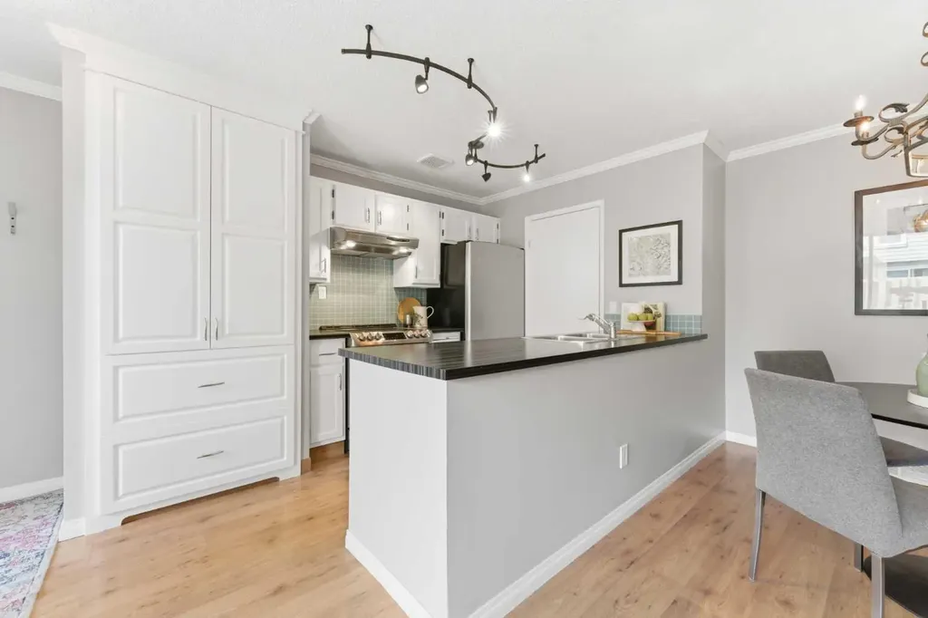 106 Grier Terrace NE Calgary AB T2K 5Y6