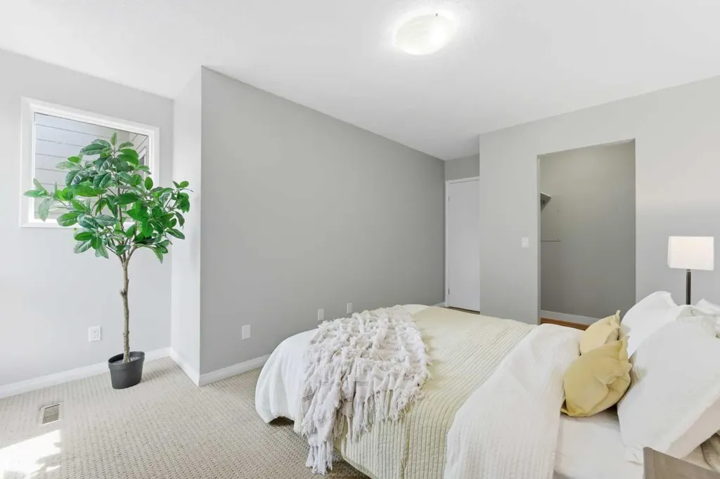 106 Grier Terrace NE Calgary AB T2K 5Y6