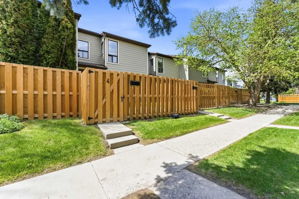 106 Grier Terrace NE Calgary AB T2K 5Y6
