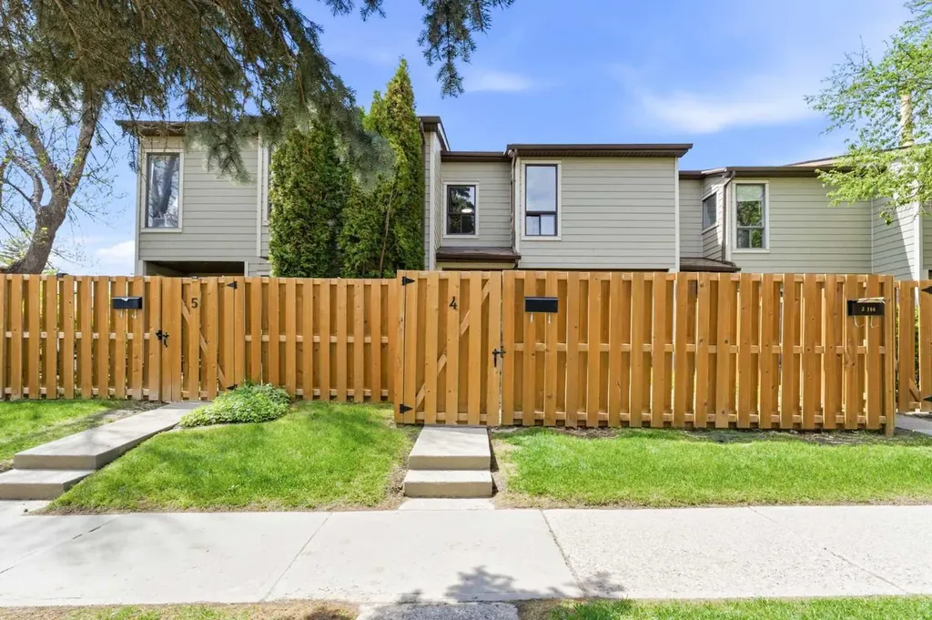 106 Grier Terrace NE Calgary AB T2K 5Y6