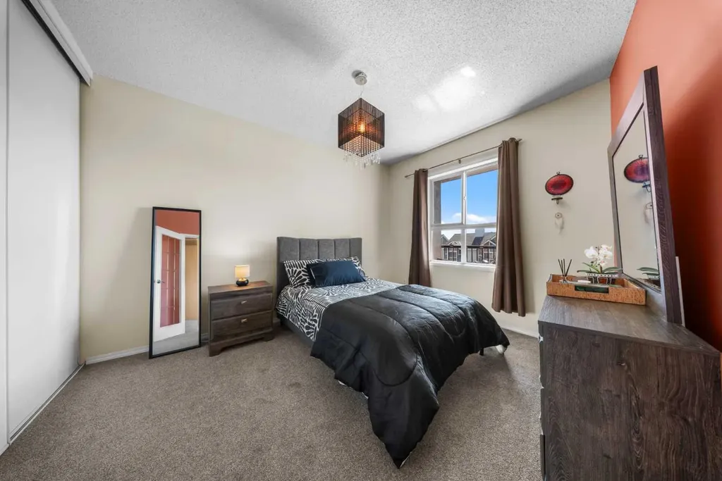 73 Erin Woods Court SE Calgary AB T2B 3V2