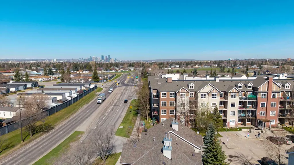 73 Erin Woods Court SE Calgary AB T2B 3V2
