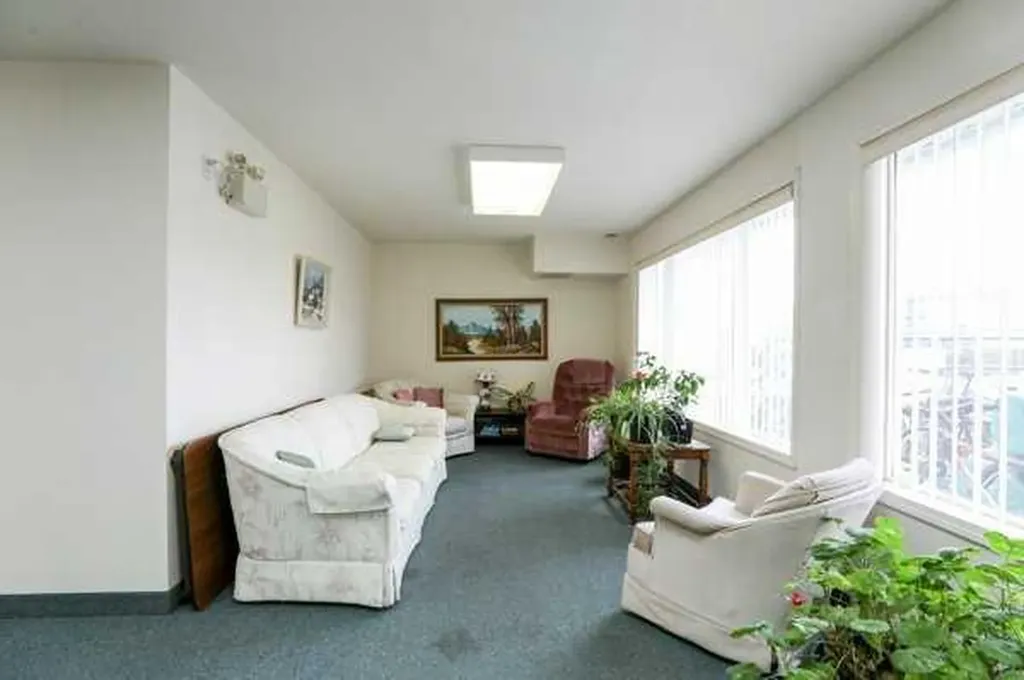 620 Columbia Boulevard W Lethbridge AB T1K7A8