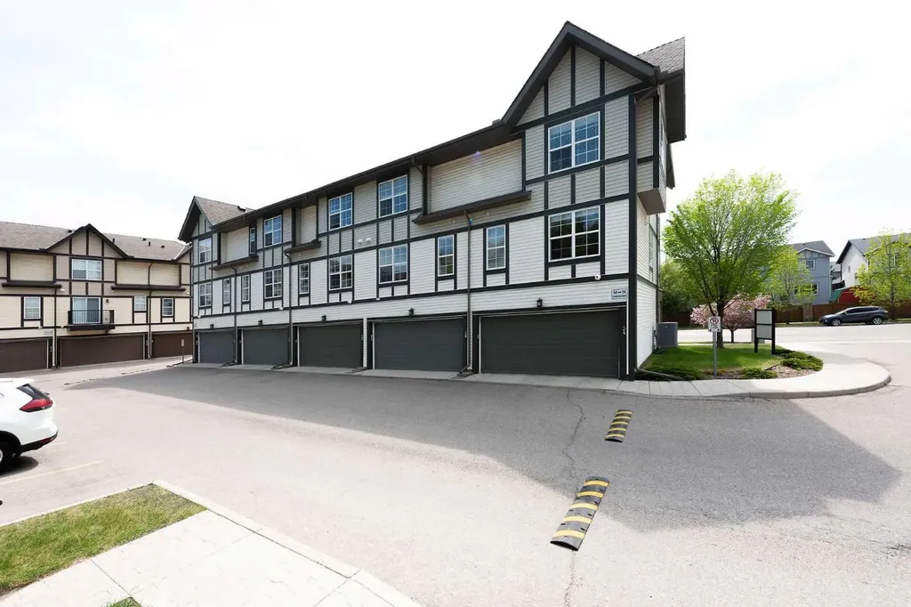 38 Cranford Drive SE Calgary AB T3M 0V9