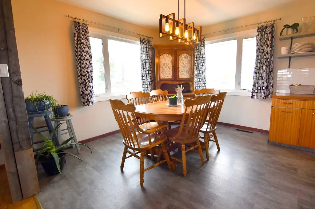 14123 Township Road 404 Rural Flagstaff County AB T0B 1N0
