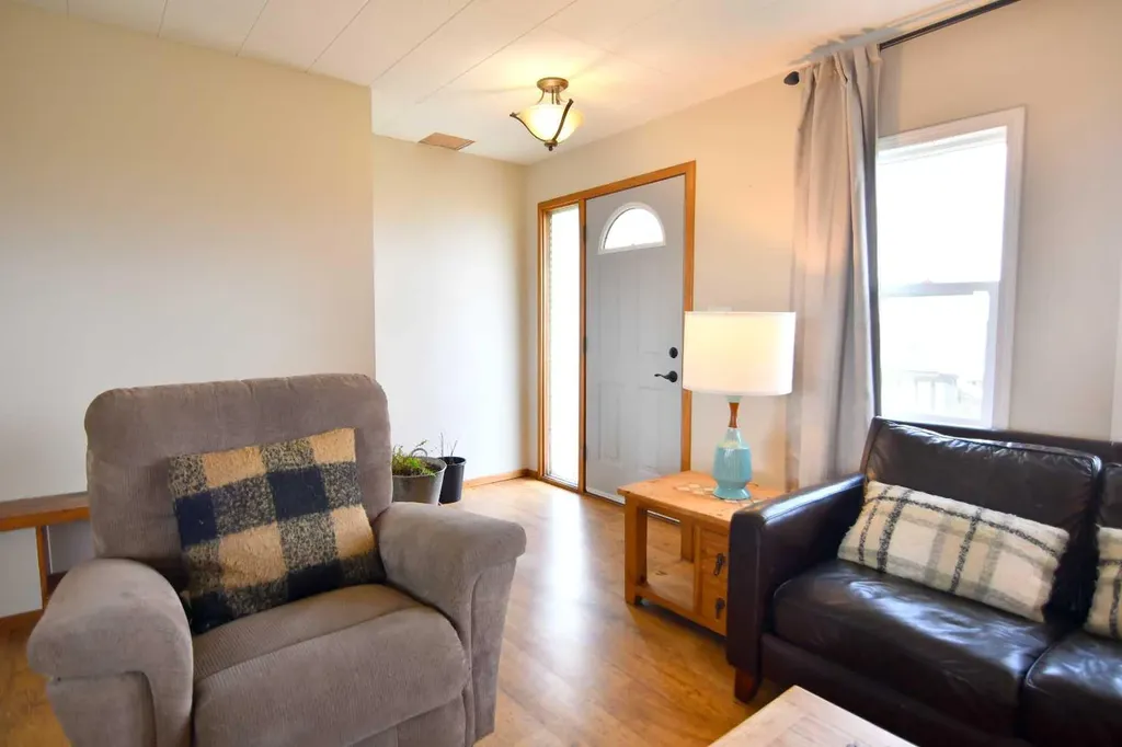 14123 Township Road 404 Rural Flagstaff County AB T0B 1N0