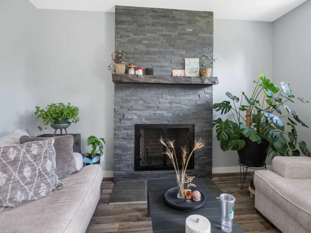 3541 44 Avenue Red Deer AB T4N 3H2