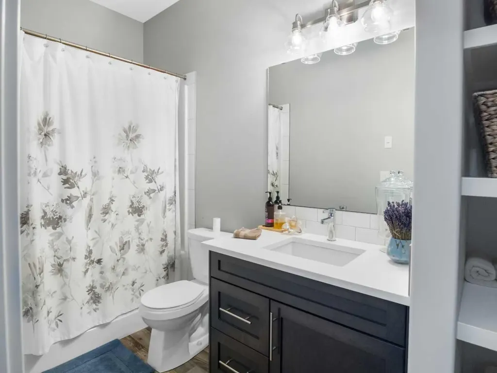 3541 44 Avenue Red Deer AB T4N 3H2
