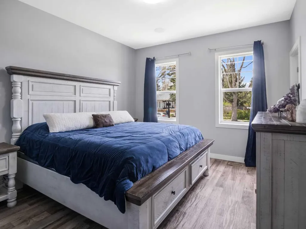 3541 44 Avenue Red Deer AB T4N 3H2
