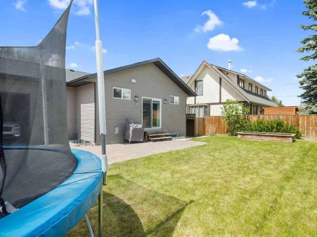 3541 44 Avenue Red Deer AB T4N 3H2