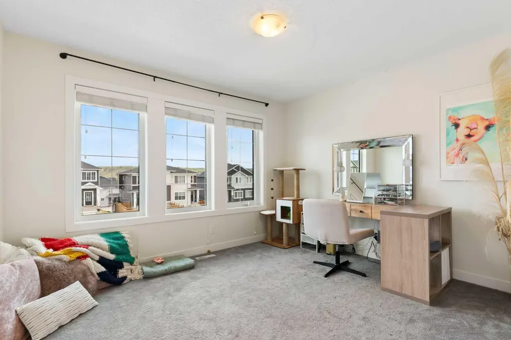 193 River Heights Drive Cochrane AB T4C 0Y1