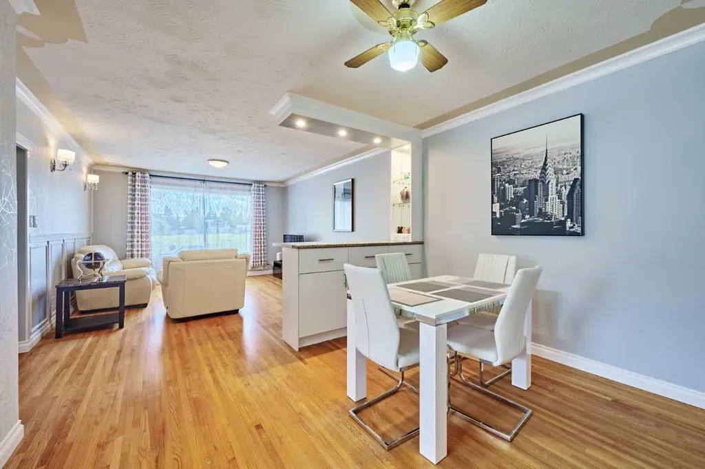 812A 69 Avenue SW Calgary AB T2V 0P3