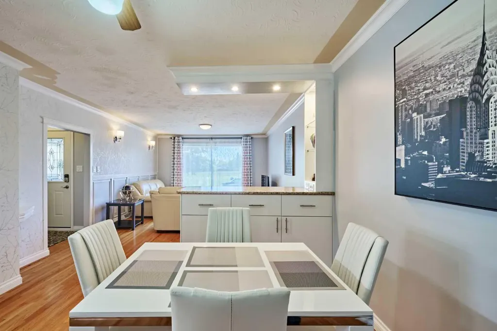 812A 69 Avenue SW Calgary AB T2V 0P3