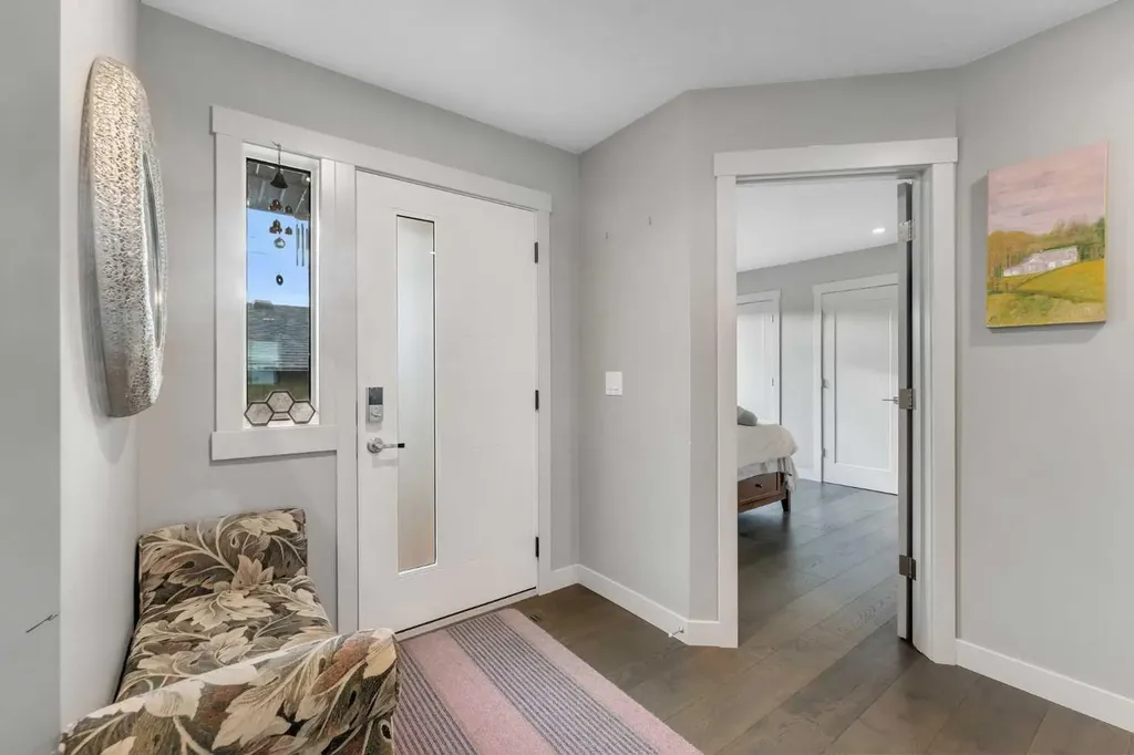 760 West Chestermere Drive Chestermere AB T1X 1B5