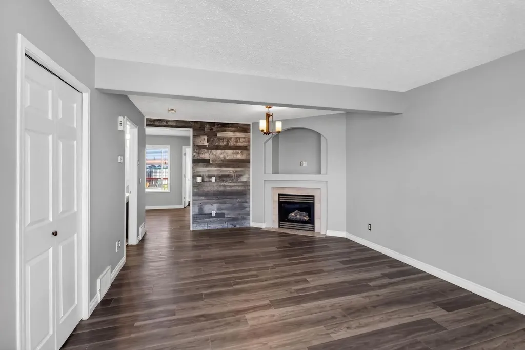 108 Kodiak Crescent Fort Mcmurray AB T9K 2L8