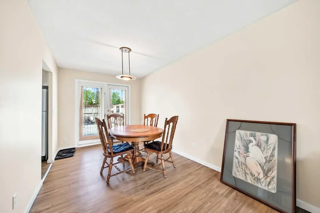 5051 Vantage Crescent NW Calgary AB T3A1X6