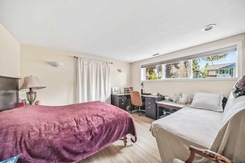 5051 Vantage Crescent NW Calgary AB T3A1X6