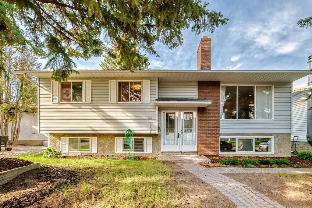 5051 Vantage Crescent NW Calgary AB T3A1X6