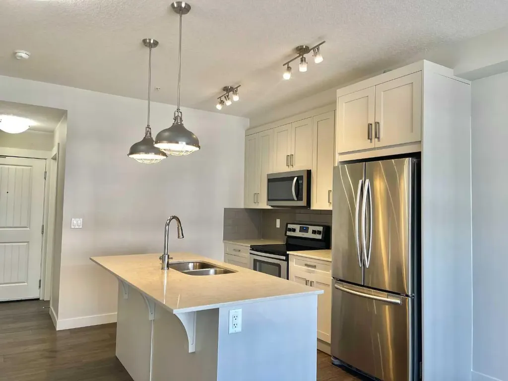100 Auburn Meadows Common SE Calgary AB T3M 2X7