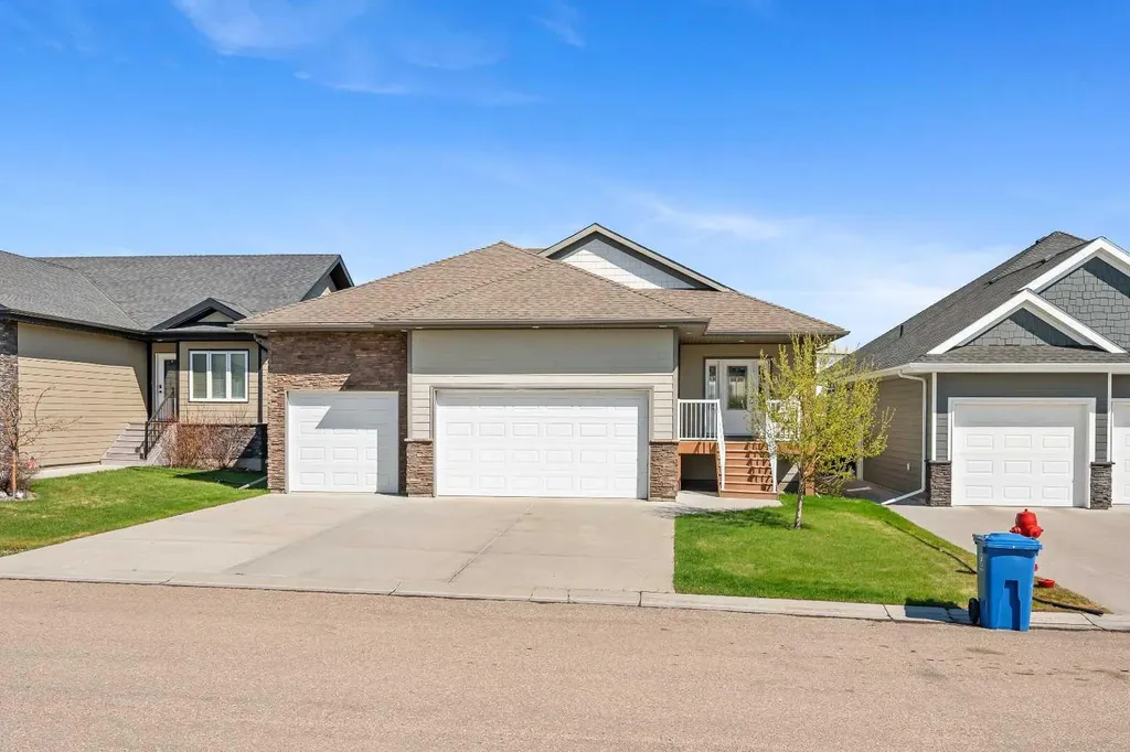 2715 73 Avenue Lloydminster AB T9V 3L7
