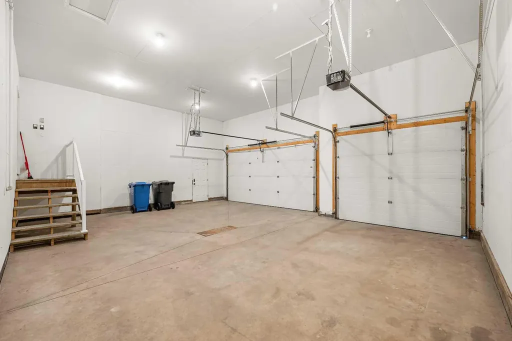 2715 73 Avenue Lloydminster AB T9V 3L7