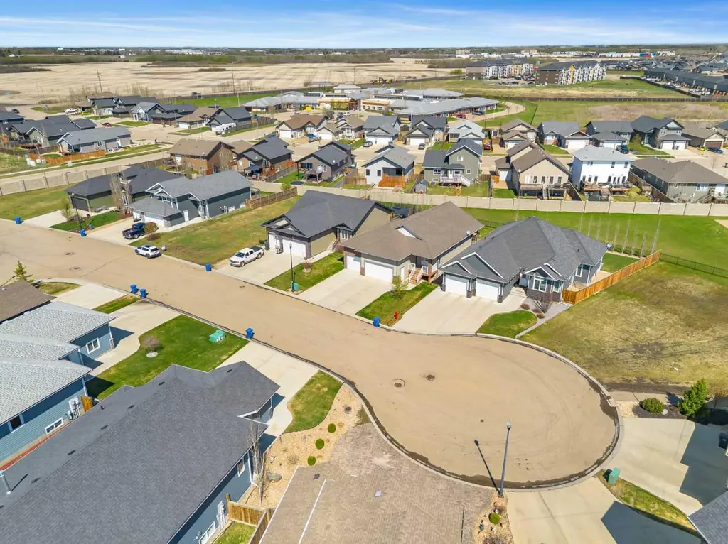 2715 73 Avenue Lloydminster AB T9V 3L7