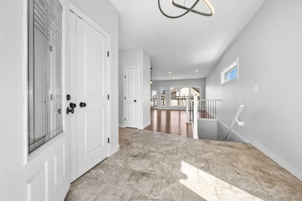 2715 73 Avenue Lloydminster AB T9V 3L7