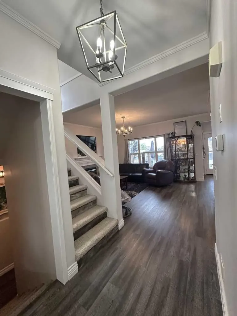 279 Pinnacle Drive Grande Prairie AB T8W2P8