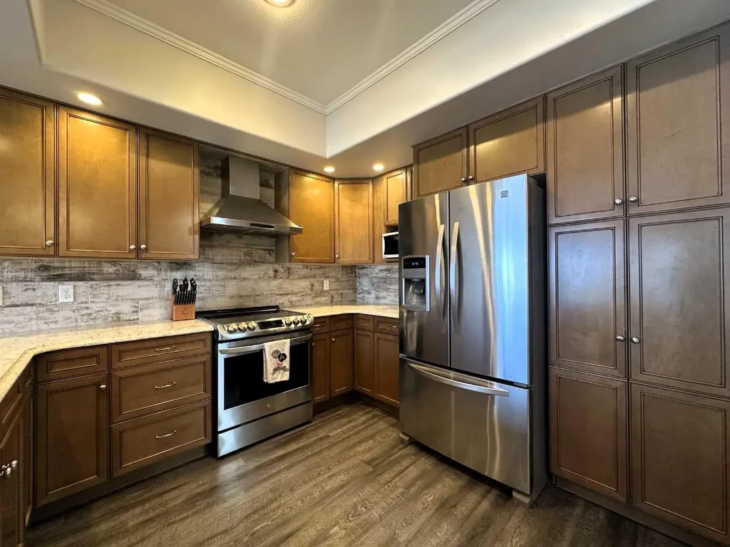 279 Pinnacle Drive Grande Prairie AB T8W2P8