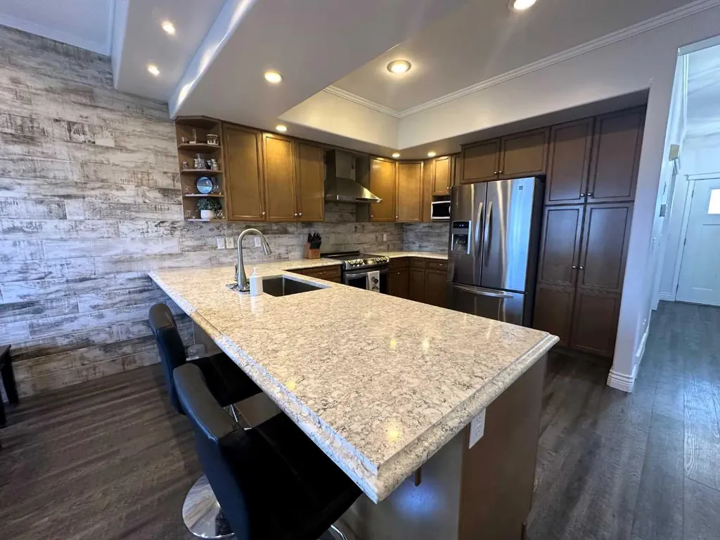 279 Pinnacle Drive Grande Prairie AB T8W2P8
