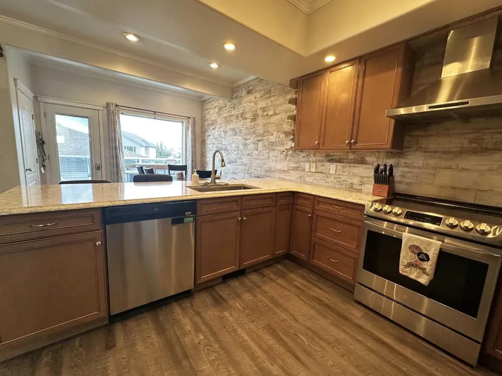 279 Pinnacle Drive Grande Prairie AB T8W2P8