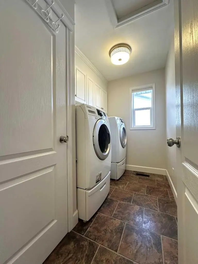 279 Pinnacle Drive Grande Prairie AB T8W2P8