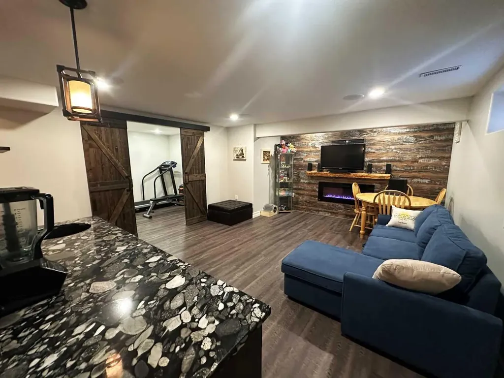 279 Pinnacle Drive Grande Prairie AB T8W2P8