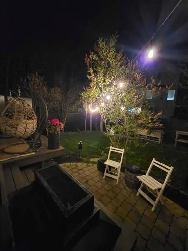 77 Everbrook Drive SW Calgary AB T2Y 0A4