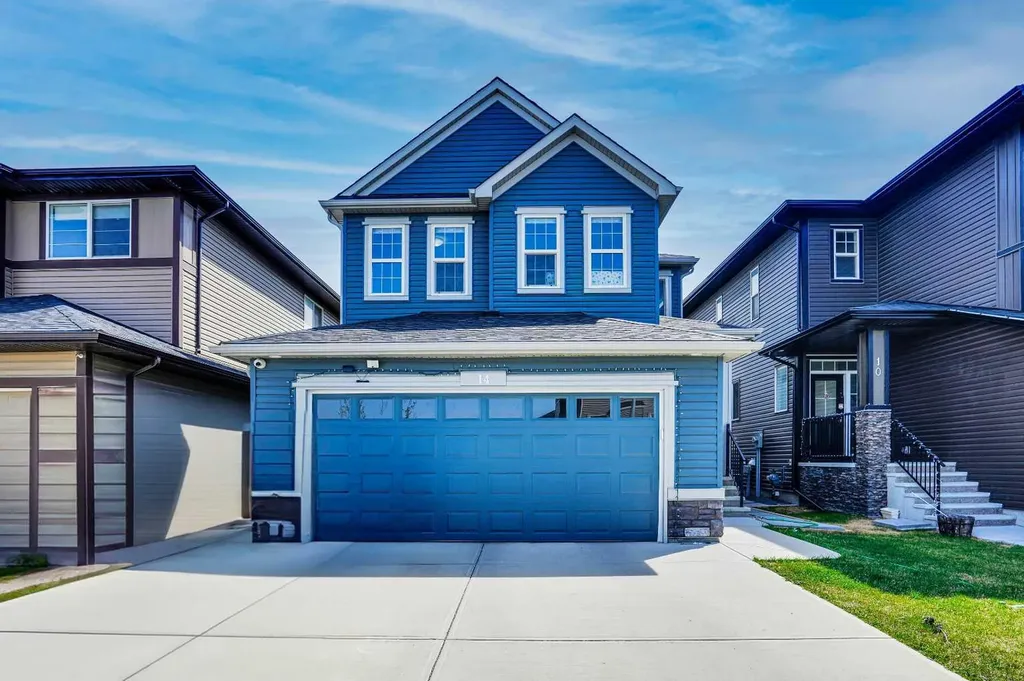 14 Evansfield Green NW Calgary AB T3P 1J9