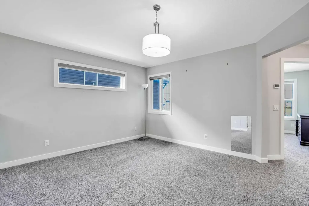 14 Evansfield Green NW Calgary AB T3P 1J9
