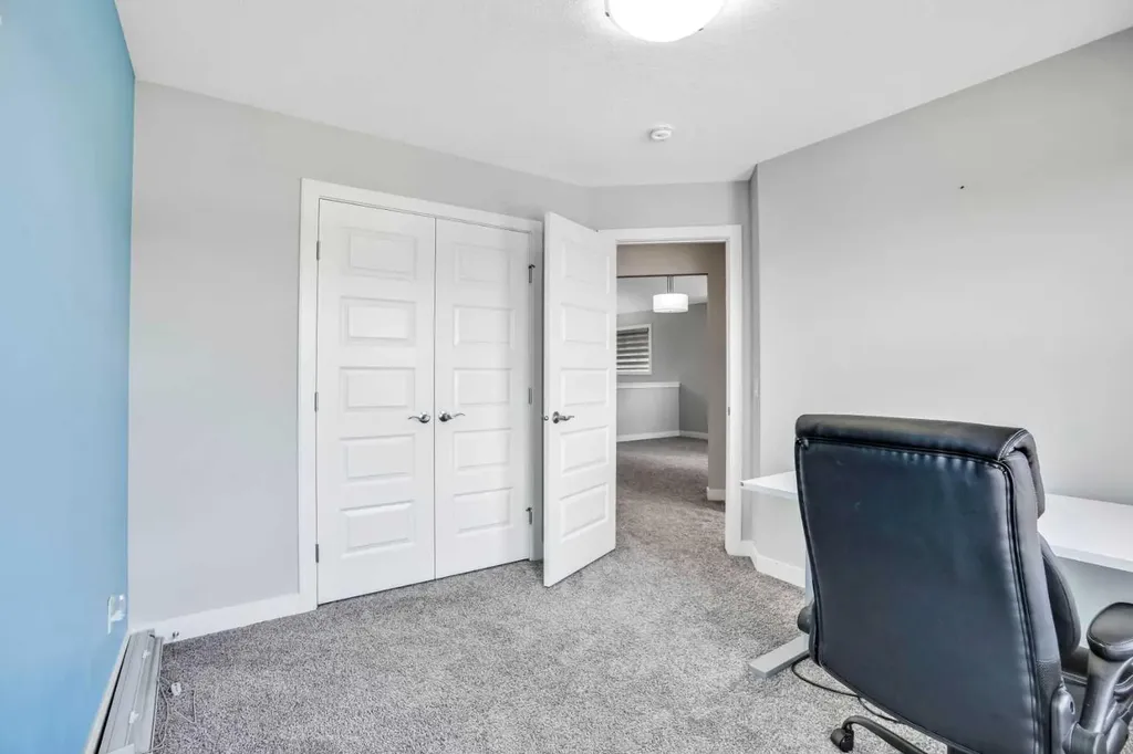 14 Evansfield Green NW Calgary AB T3P 1J9