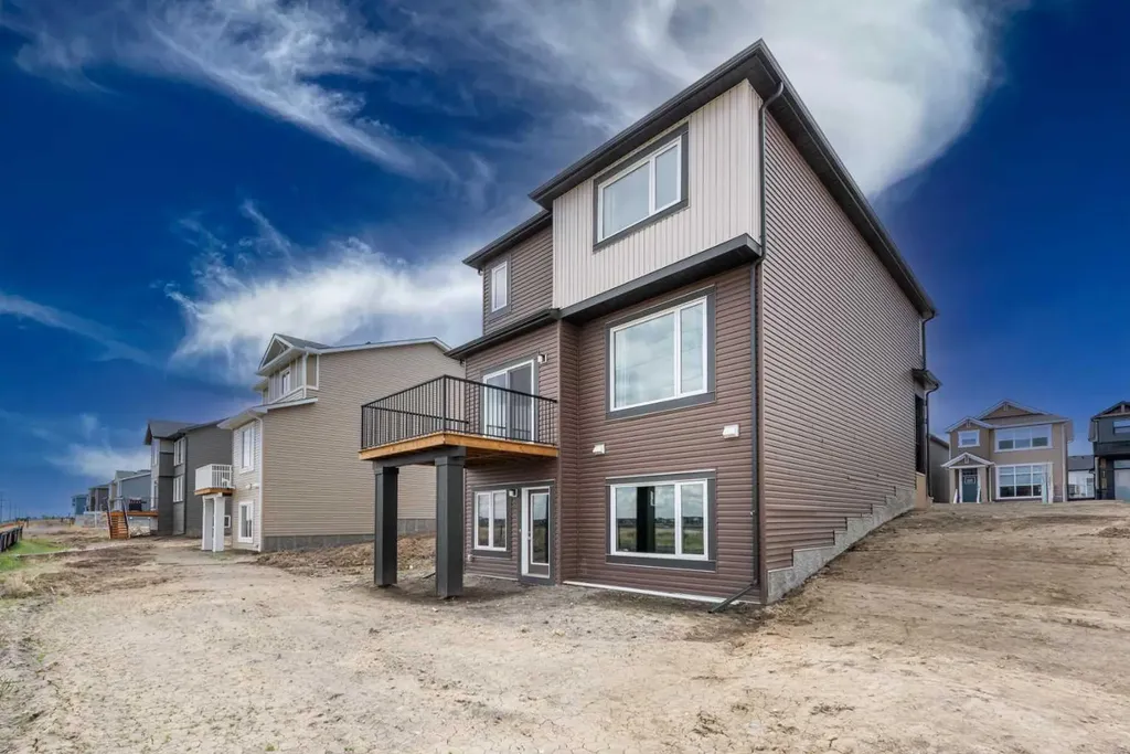 418 Hotchkiss Manor SE Calgary AB T3S0J9