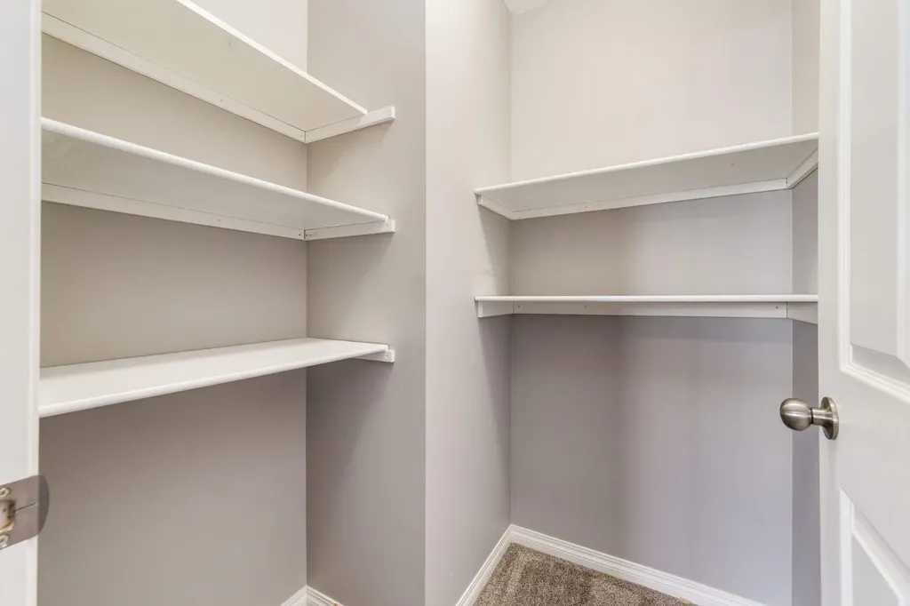102 Cimarron Trail Okotoks AB T1S2G9
