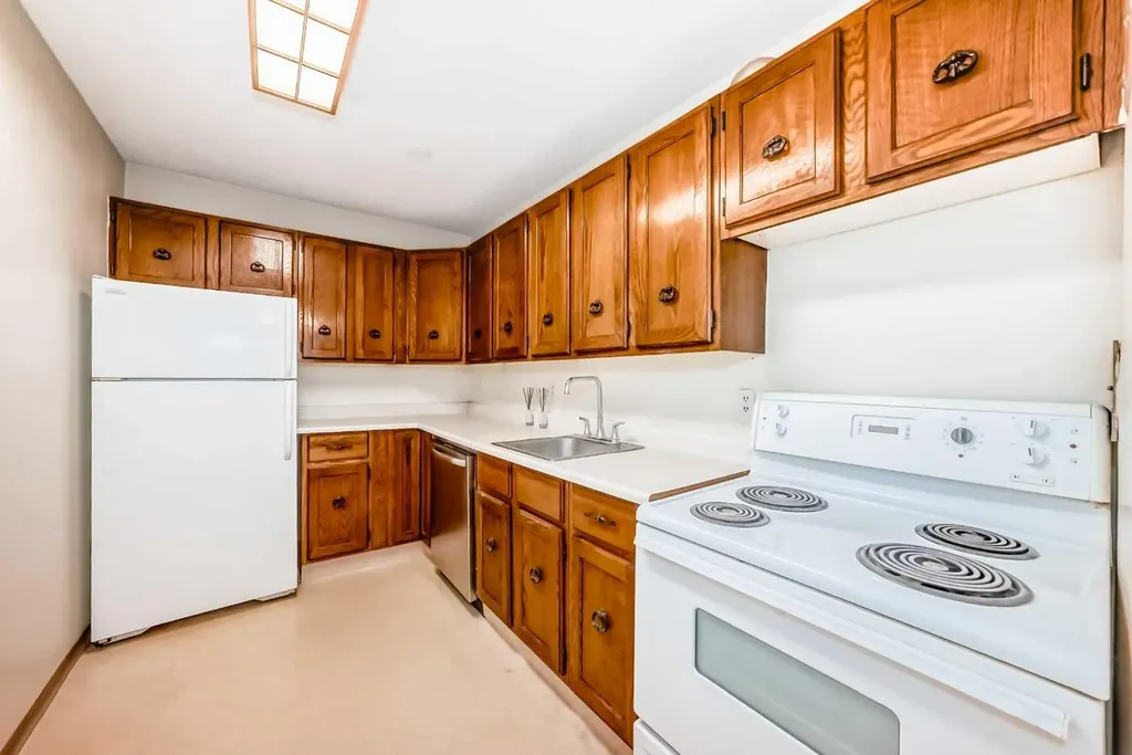 315 Southampton Drive SW Calgary AB T2W 2T6