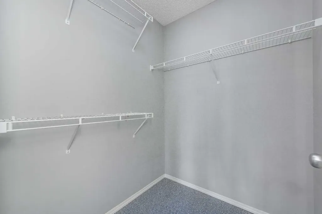 171 Saddlemead Green NE Calgary AB T3J 4M8