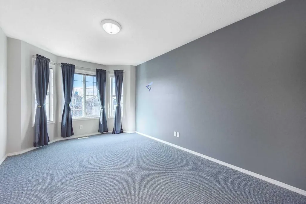 171 Saddlemead Green NE Calgary AB T3J 4M8