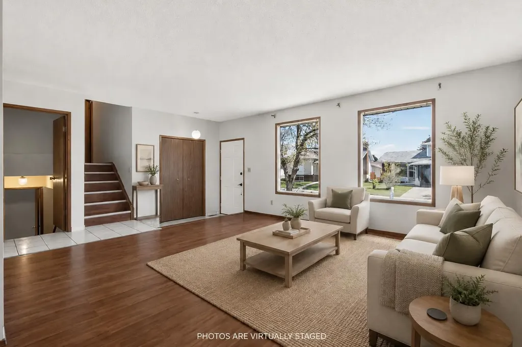123 Rundleridge Way NE Calgary AB T1Y 2J8