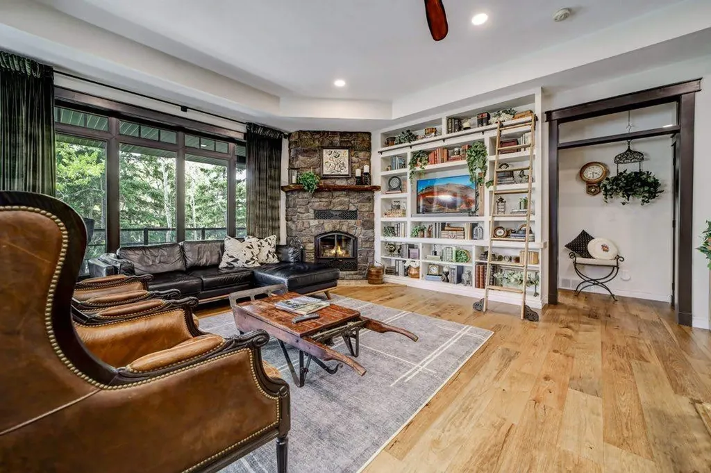 61 Kananaskis Place Coleman AB T0K 0M0