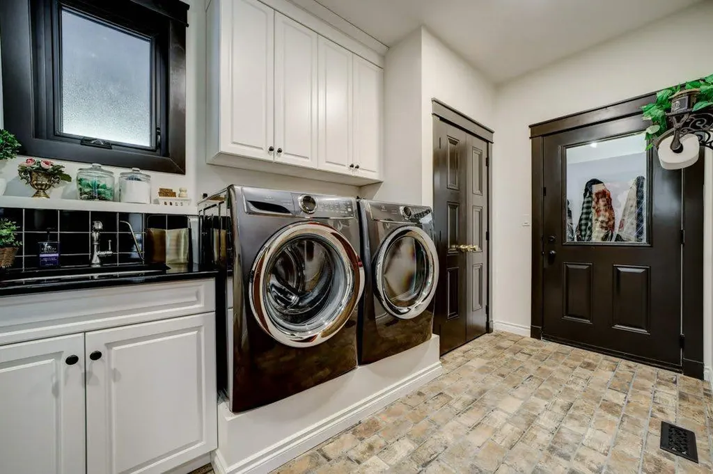 61 Kananaskis Place Coleman AB T0K 0M0